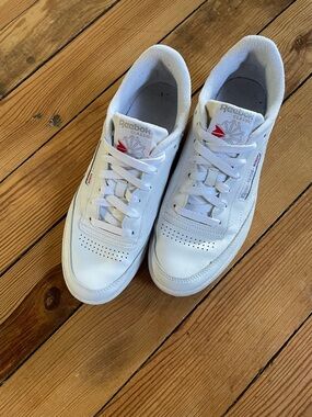 Reebok White Leather Low-Top Sneakers with Red Logo Accent